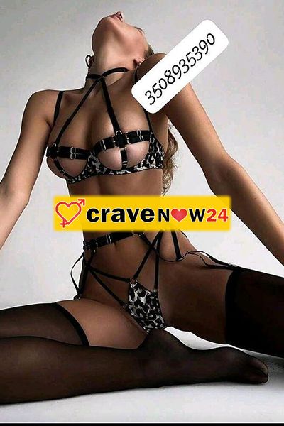 BELLISSIMA PORCELLINA AMANTE DEL PRELIMINARE 💋, TUTTA DA GUSTARE...❤ ❣ 💞 💞 FOTO 100 % REALI.....UNA VERA PORCELLINA SENSUALE