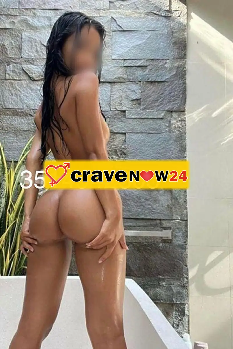 Sabrina! Una splendida ragazza mora, un delizioso frutto della passione tutto da gustare... Pura bellezza e simpatia🔥💣