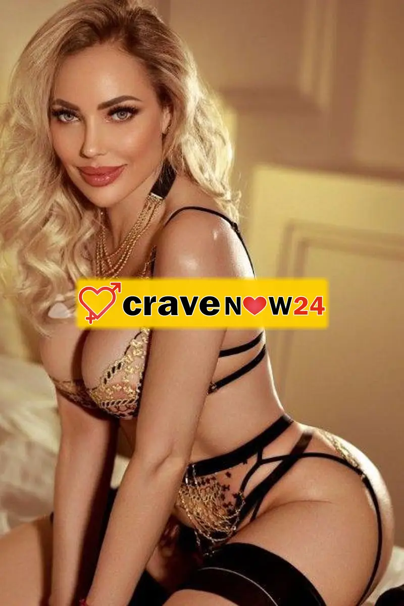 FIGA PELOSA Milf al punto giusto COMPLETA ANCHE LATO B mi piace fare tutto con calma. ..baci con lingua. .lato b..pompino naturale fino alla fine. .mi