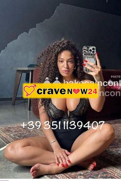 BELLA FIGA BOLLENTE TUTTA DA GUSTARE ❤ ❤ ❤ FIGA STRETA BAGNATA ❤ BOCCA 🌋 MORA