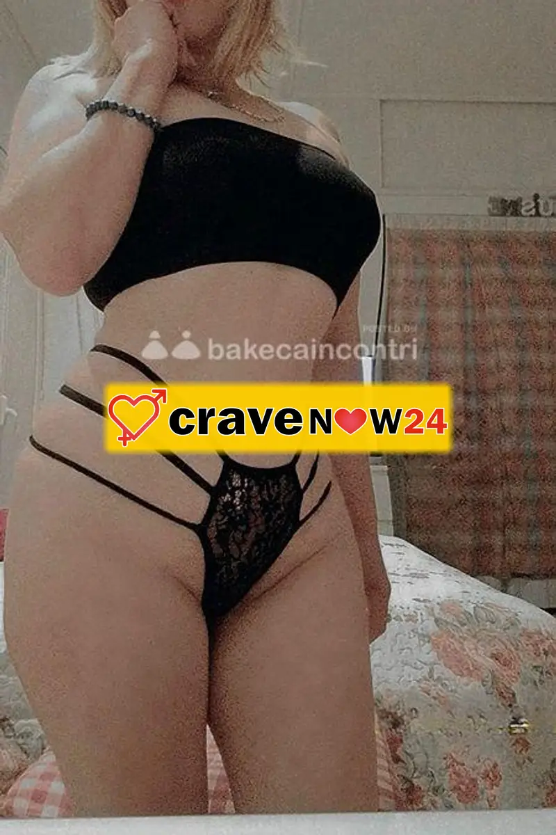 PRIMA VOLTA AVELLA ESPAÑOLA _AFFASCINANTE SEXY DOLCE CURVE FANTASTICHE, GIOVANE PRELIMINARI DA IMPAZZIRE😻69
