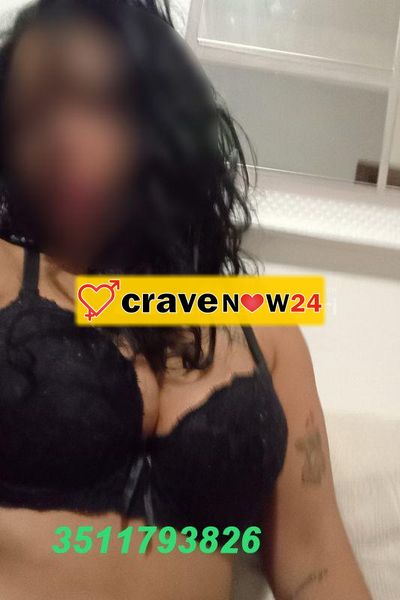 APPENA ARRIVATA SUDENTESSA A CROCE BIANCA BELLISSIMA ANNIA