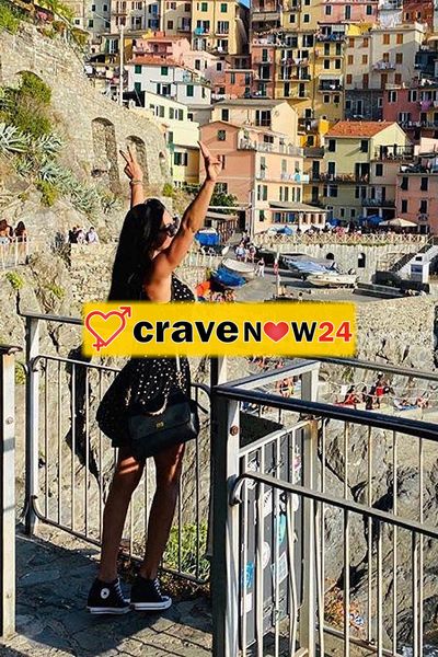 SOLO PER STASERA RAGGIUNGO IN ZONA ROVIGO SONO UNA STUDENTESSA