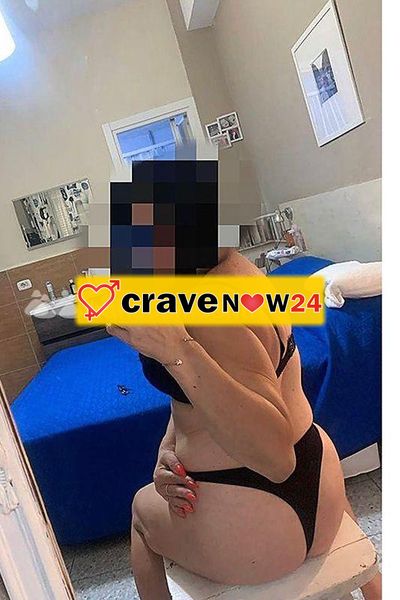 Ciao sono Gioia una milf napoletana molto trasgressione chiama. Chiedermi (((((((++(+più carica di prima completissima la mia specialità e l'anale 🔥🔥🔥