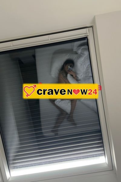 Akita thailandese ladyboy