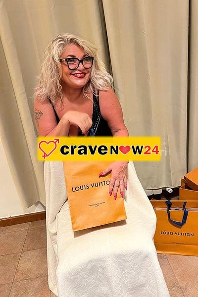 PORCELLINA CALDA PORCA GOLOSA DI SBORRA... COMPLETA 69 FIGA CALDA MASSAGGI RELAX + PROSTATICi
