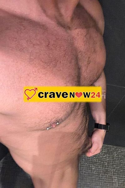 Io P sub
Muscoloso bel fisico in cambio di regalo