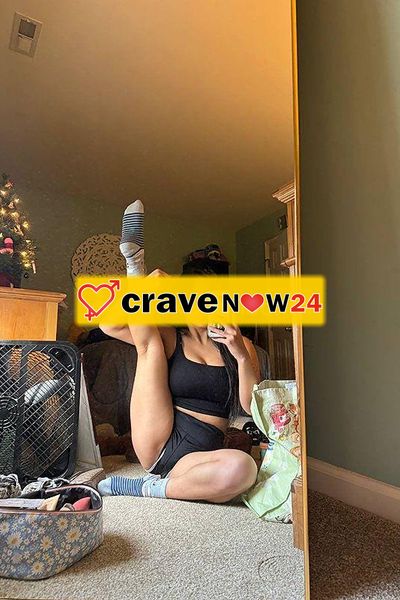 Caserta. 'Ti do la possibilità di eiaculare ovunque tesoro❤️🥶 (eiaculazione facciale🤩, nella mia bocca🤤 e anche nella mia figa😲)