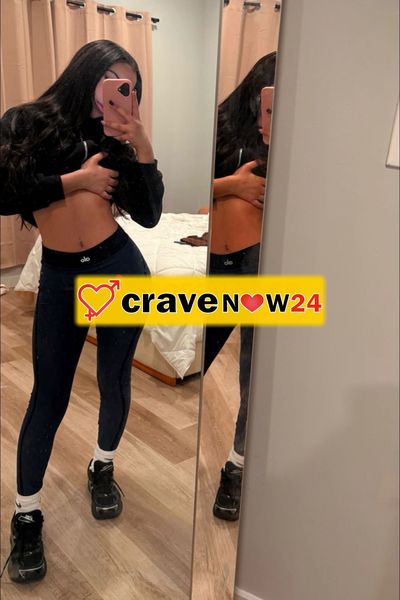 Alison a ARONA x la prima volta 🎀ATTENZIONE RAGAZZA MOLTO GIOVANE FRESCA E DISPONIBILE 💯 % REALE, PIÙ BELLA DAL VIVO. SENZA FREGATURA.