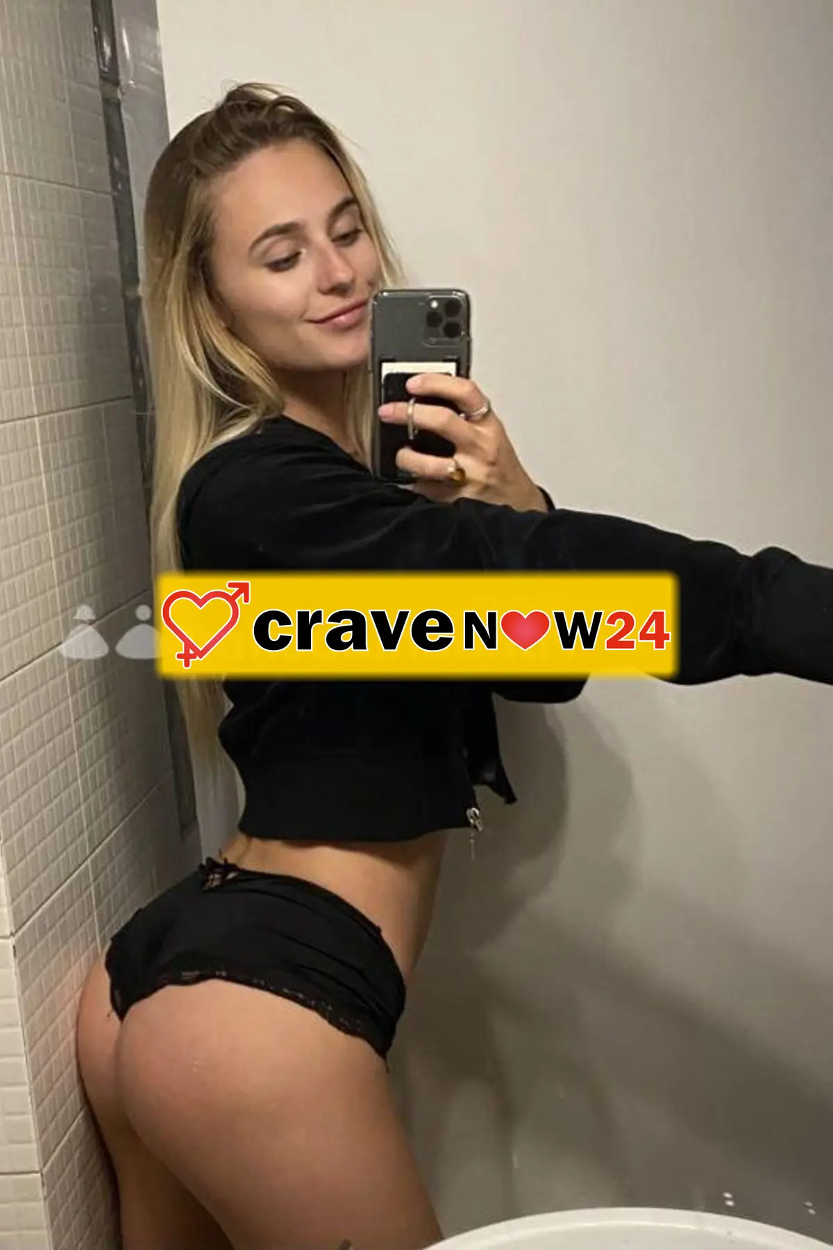 KIRA LA BOMBA SEXI VOGLIOSA DI SESSO💯 🔥 💯� FOTO REALI 👅🔥�💯. ECCITATA🔥👅💯