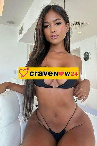 MARINA DI CARRARA!!PRIMA VOLTA IN CITTA GIOVANISIMA UNA BARBIE PUTANELLA *PAZZA DI PISELLONE*MI FA IMPAZIRE SENTIRE LA TUA LINGUA DENTRO DI ME