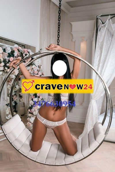 ELENA... APPENA ARRIVATA AD IMOLA. Splendida ragazza 26enne, alta 1.75, quarta misura di seno, Tutta per Te..