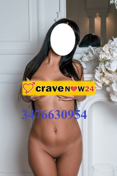 ELENA... APPENA ARRIVATA AD IMOLA. Splendida ragazza 26enne, alta 1.75, quarta misura di seno, Tutta per Te..