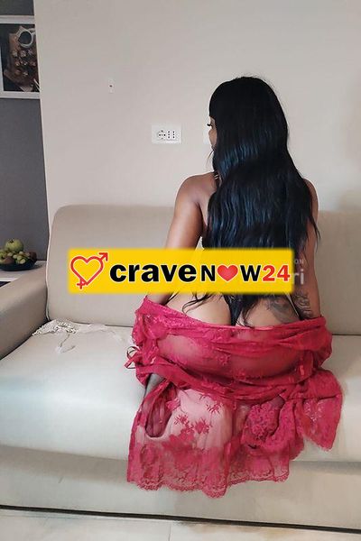 IN ARRIVO DA DOMANI NAOMI CAMBELL IN TOUR ESCLUSIVITA DA NON PERDERE SUPER CALDA