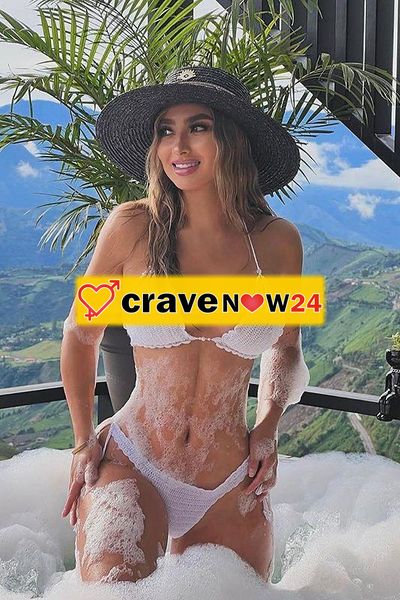 💚👑 APPENA ARRIVATA A PORTO RECANATI... MICHEL BELLISSIMA RAGAZZA! LA PIU' TROIA DI TUTTE IN CERCA DI SESSO SENZA LIMITI... 👑💚