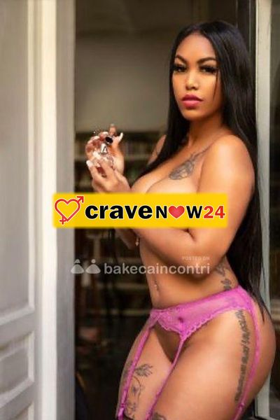 APPENA ARRIVATA CARLA LA REGINA DAL POMPINO AL NATURALE AMANTE AL LATO B +69 COMPLETISSIMA FOTO VERA