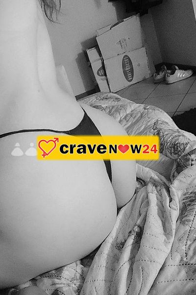 Chiara,25 anni ragazza ITALIANA in trasferta per pochi giorni a Seriate