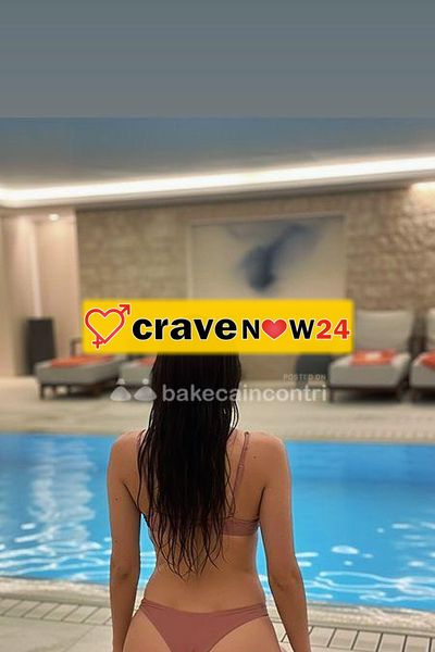 Bellissima e esclusiva ragazza italiana