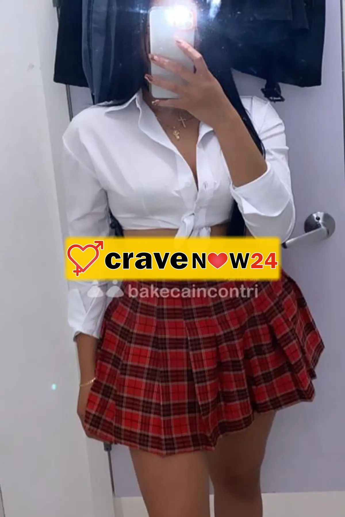 🇮🇹👩🏻‍🎓studentessa italiana di passaggio alba, sensuale disponibile per uominini distinti ed educati, massaggi erotici, footjob, pioggia dorata
