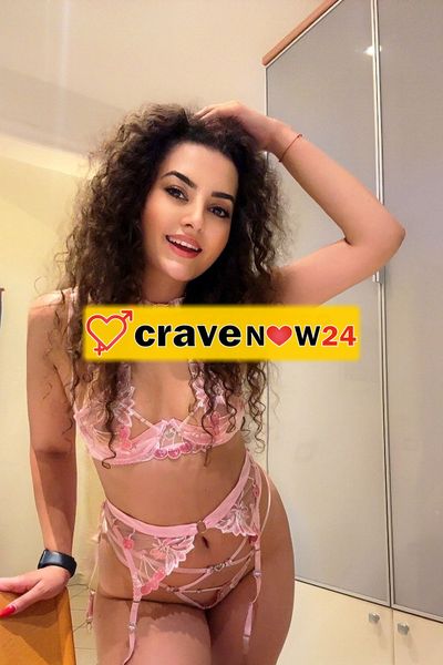 🔝Irene 🩷chiamami, disponibile 24/24
giovane e bellissima,pronta a realizzare ogni tuo desiderio hot-.?!)