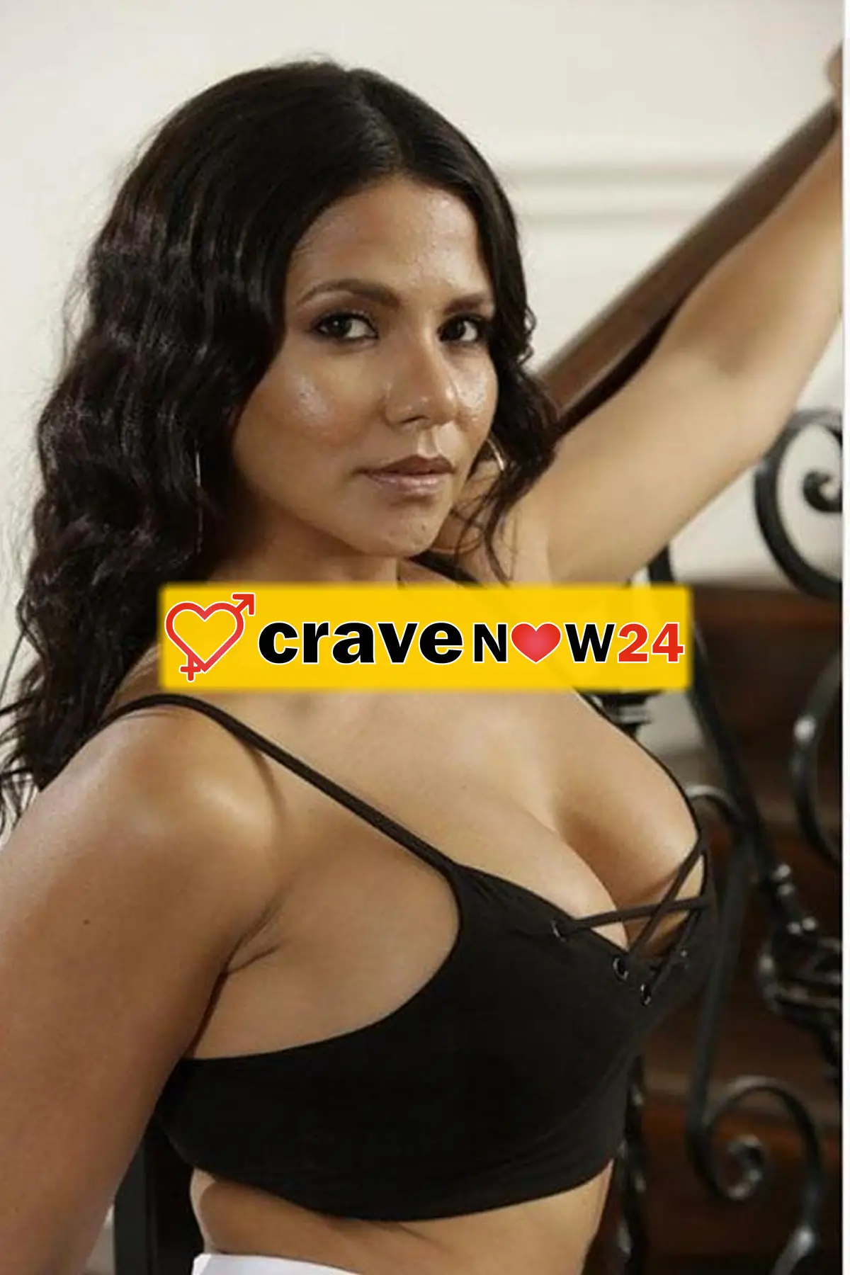 NOVITA A ROZZANO DONNA MATURA MISTRESS PER LE TUE FANTASIE PIU NASCOSTE FETISH STRAPON novita bella donna matura, adoro dominare ,sono una padrona