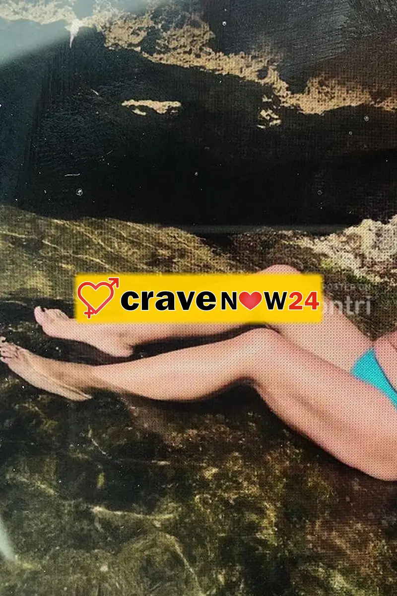 SIGNORA 40 ENNE MOLTO ELEGANTE A PALERMO OSPITA SINGOLI X INCONTRI DI RELAX