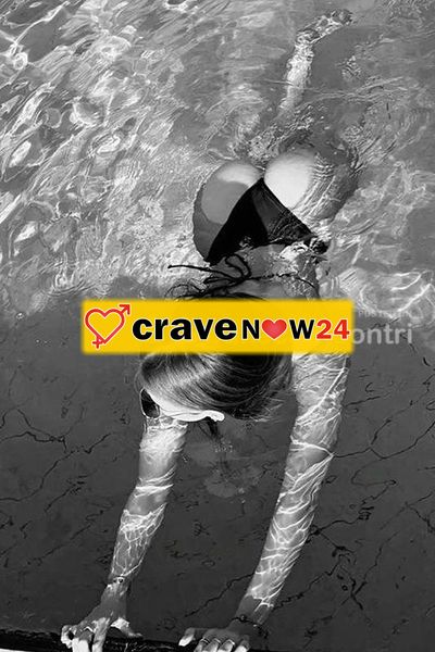 Arrivata oggi, che ne pensi di una novità di 22 anni? Di origine italiane/rumene? 🥵🥵❤️