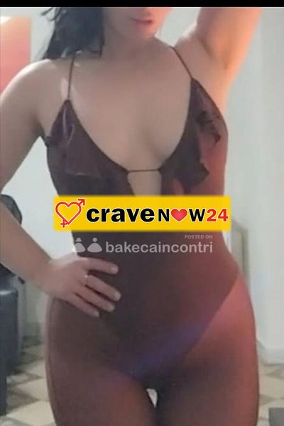 A conversano Marica per un massaggio e tanto altro...anche con amica