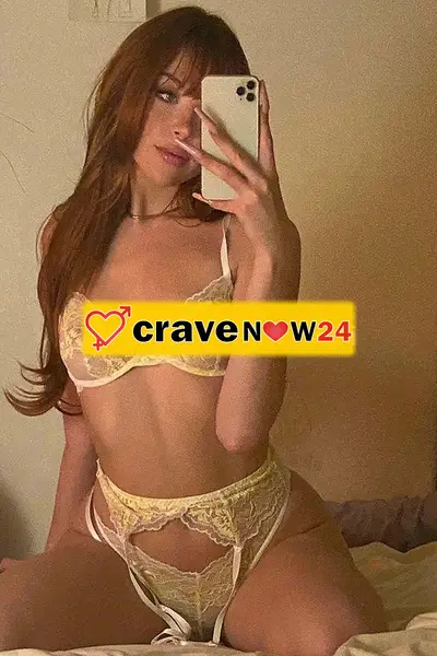 Porca disponibile per sexchat e videochiamate , no perditempo no scrocconi .
Qui per lavoro!