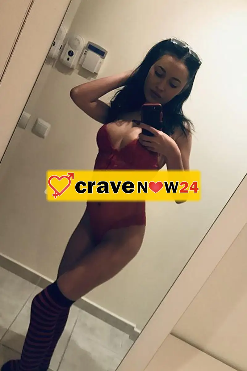 SCAFATI BELLEZZA,FINEZZA ED ELEGANZA...SONO MICHELLE CON CLI OCCHI ARDENTI ,PELLE MORBIDA E SORRISO AMMALIANTE