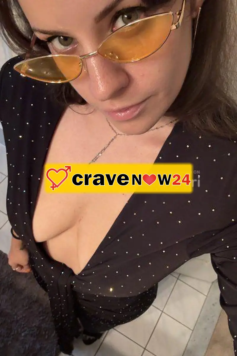 LAURA ITALIANA🇮🇹27 anni per incontri e Masaje sensual, no acepto efectivo, solo ven si estás interesado 💯