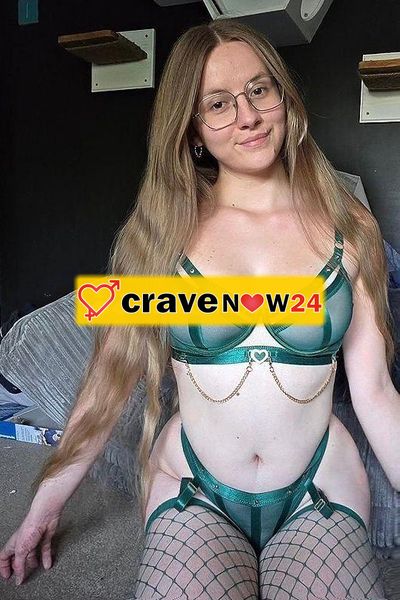 Paolina italiana 🦋⭐️💧💦1 ora con bocca naturale e più rapporti👅69 Lato A + Lato B