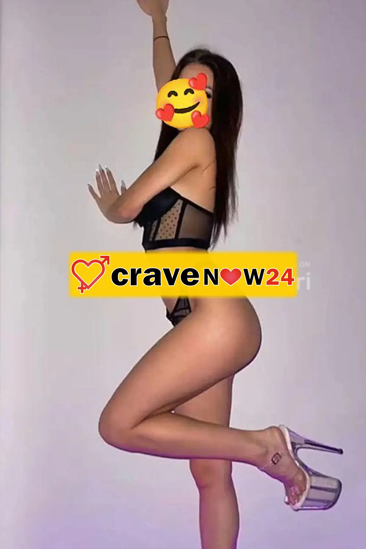 RANYA 🍭PRIMA VOLTA IN TOUR A MODENA SOLO RAGGIUNGO ,...LA REGINA DEI POMPINI 😛(GOLA PROFONDA) + FIGA CALDA E SEMPRE BAGNATA!!!