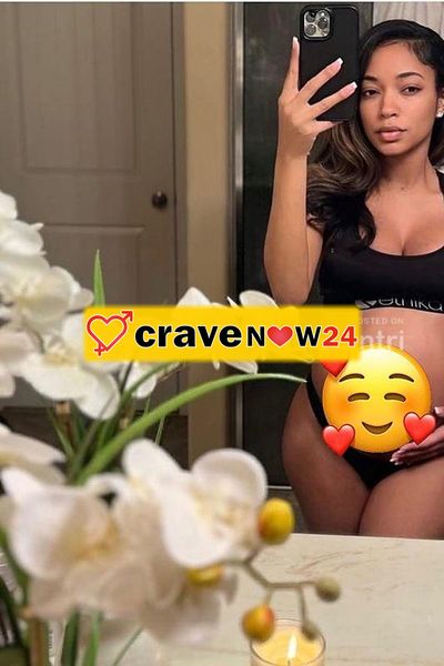 LILY CREMA CREMA PRIMA VOLTA massaggiatrice professionale massaggio più ➕️ sexo completo di tutto bacio vero pioggia dorata SQUIRTING