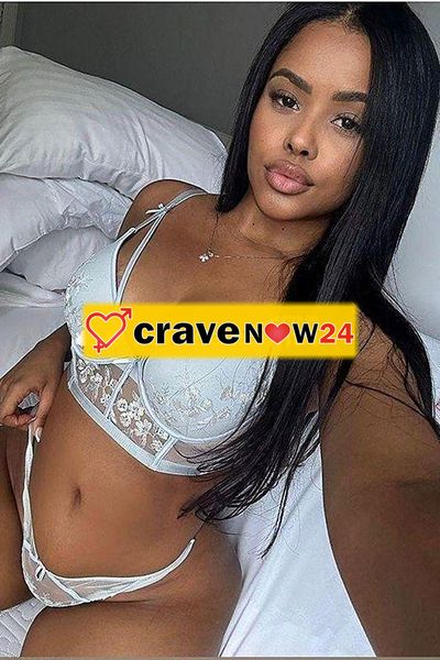 GIOVI 29 ANNI BELLA TETTONA MAGRA DEA DEI TRE CANALI