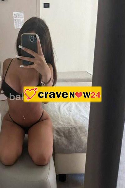 Videochiamate e Sexchat la tua porcellina ti aspetta