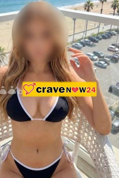 AMIRA Russa 19 anni Ti aspetto 🥰🥰❤️💋 FOTO REALI *Una tentazione piccante per la prima volta, goditela senza fretta!! MOLTO BRAVA NEL POMPINO LENTO