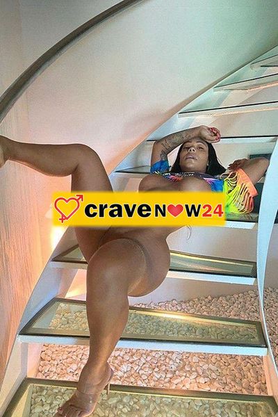 SAVIANO APPENA ARRIVATA BELLISSIMA FOTO REALI 100% ! DOLCE E BOCCA CALDISSIMA SEXY , CON LA FIGA CALDA E BAGNATA, PRELIMINARE DA FAVO POMPINO CON INGO