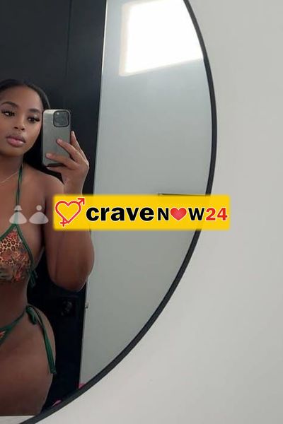 NUOVO ARRIVO NUOVO UNA VERA BBW CON UN GRANDE SEDERE IRRESISTIBILE ADORO IL LUNGO E NATURALE GIOCO CON STRAPON E MASSAGGI