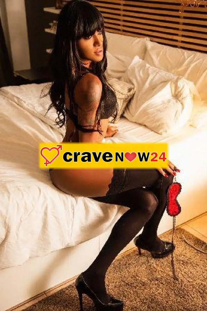 Laura transex
