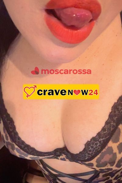 APPENA ARRIVATA BELLA E SENSUALE TUTTA CURVE PORCELINA IN CALORE PRELIMINARE DA URLO COMPLETA FIGA SAPORITA DA LECCARE