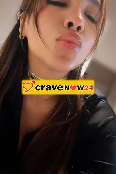 Naomi latina calda novita