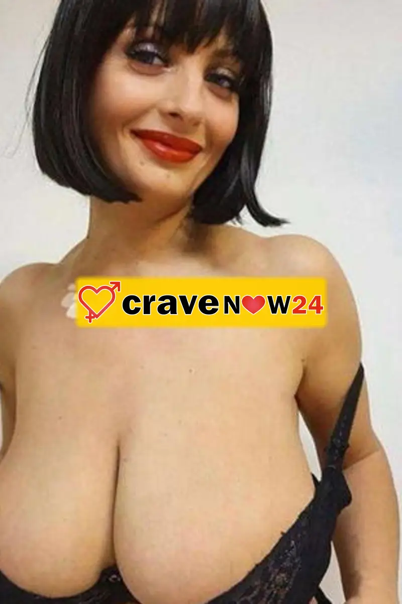 Lara casalinga