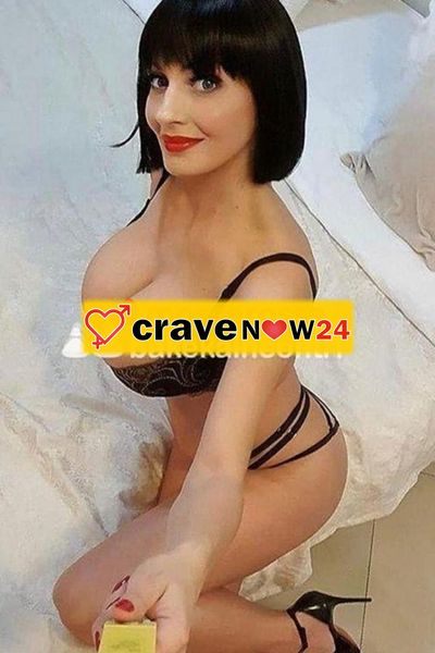 Lara casalinga