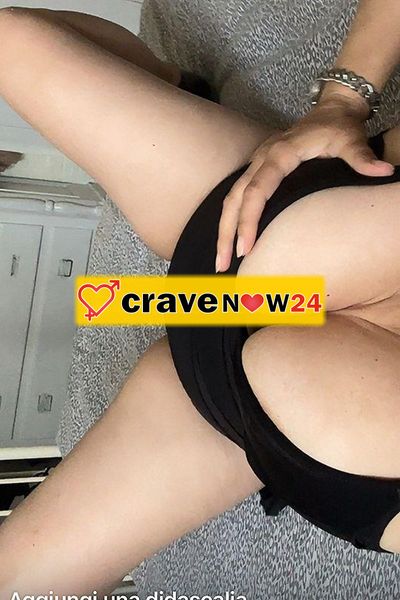 GIIULIA BELLA DONNA MATURA UNA QUINTA DI SENNO COM LA BELLISSIMA AMICA GUADA ITALIANA
TRASGRESSIONE.... FIGA CALDA
CALDA PER TE......
, SARÒ