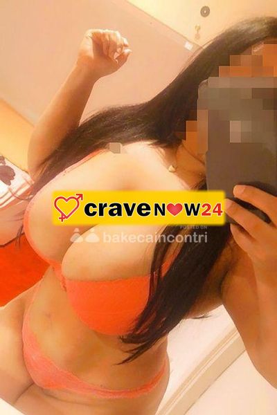 AMIRA🍬🧁GIOVANE SENO NATURALE FIGA DA URLO❤🔥UN VULCANO DI PASSIONE🔥TUTTA CALDA