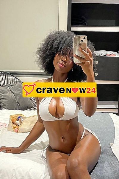 bella latina 🇵🇦giovane e bella