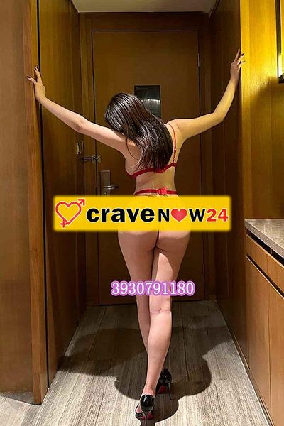 Nuova ragazza orientale