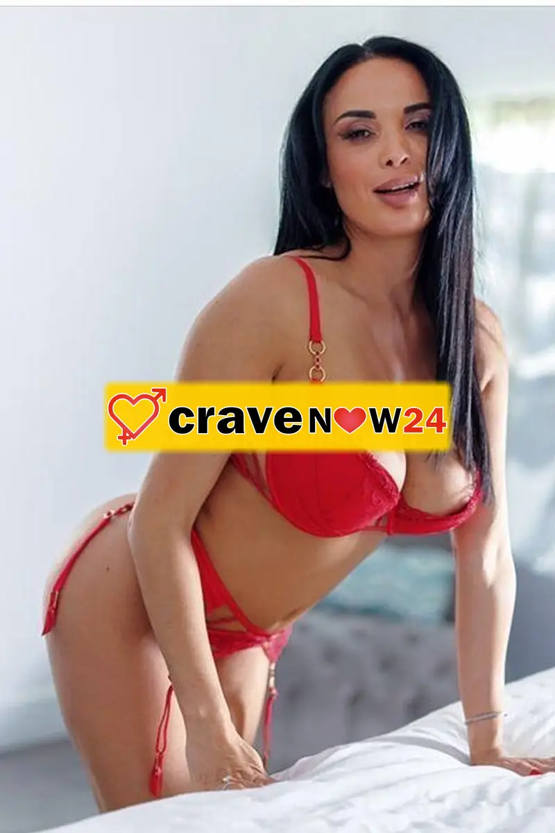 CENTRO CASALINGA 2 VENUTE PER POCHISSIMI GIORNI POMPINARA SUCCHIATRICE DI CAZZO AL NATURALE💋