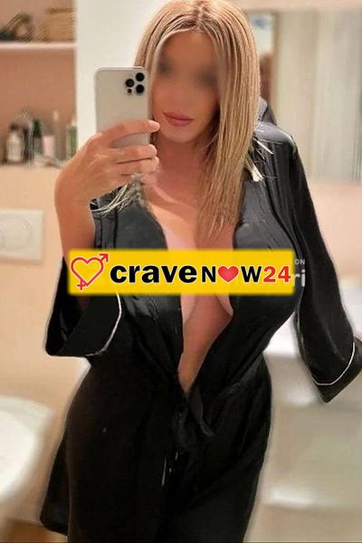 Ricevo Ragungo Conpleta Apena Arivata tuto con calma figa pelosa ciao a tutti, sono una donna matura italiana, un'affascinante milf 58enne. ho una
